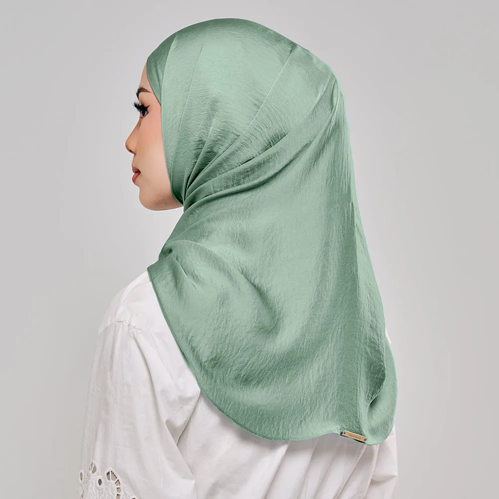 Niya Satin in Jade